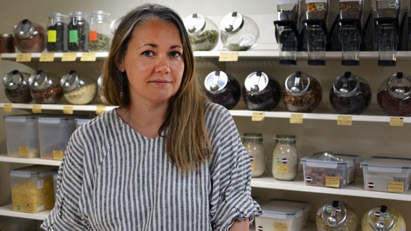 Beziepakojuma veikals sevi var uzturēt