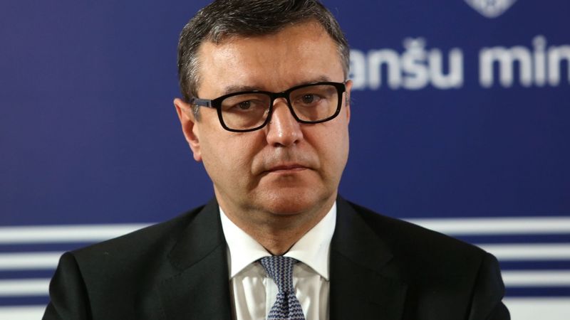 Reirs: Budžeta deficīts šogad varētu būt miljarda eiro apmērā
