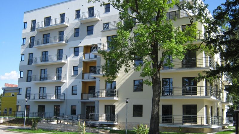 Likvidēs trekno gadu pārmērības