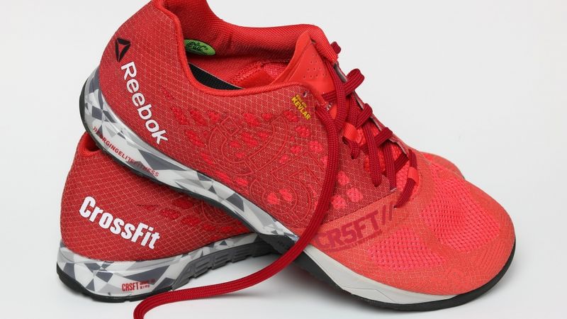 adidas par 2,1 miljardu eiro pārdos Reebok