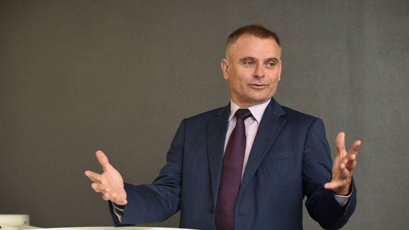 Vai Latvijas Pasts pieliks punktu drukātās preses nozarei?