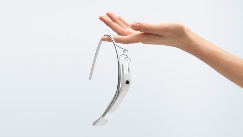 Google paplašinātās realitātes brilles rokas stiepiena attālumā