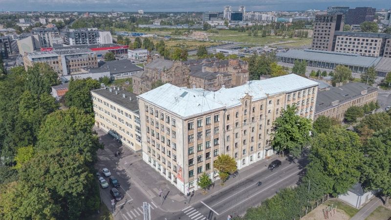 Pārdota Rosmes ēka dzīvojamās apbūves attīstīšanai