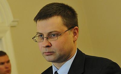 Premjers: atalgojuma problēma valsts pārvaldē kļūst aizvien aktuālāka