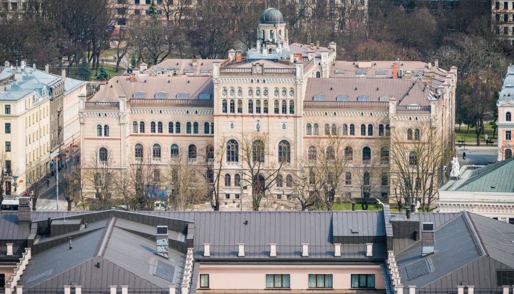Par 4,8 miljoniem eiro atjaunos Latvijas Universitātes galveno ēku