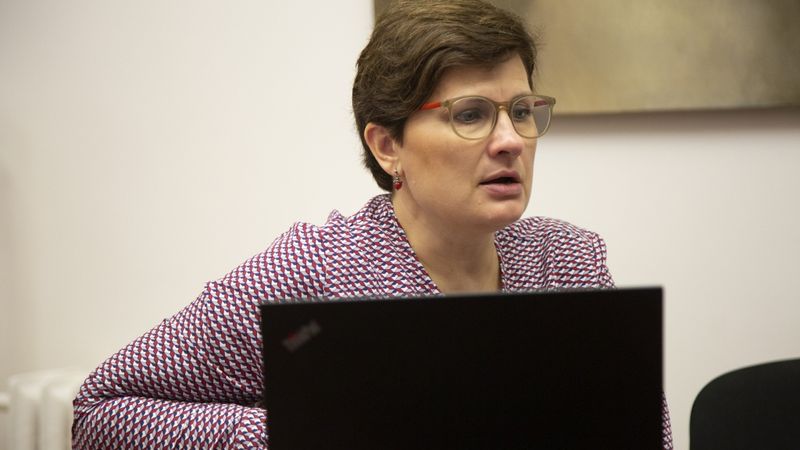 Situācijai neuzlabojoties, strikti ierobežojumi būs jāievieš visā valstī
