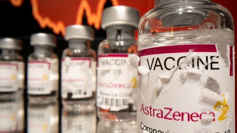 AstraZeneca vakcīnu pārdēvē par Vaxzevria