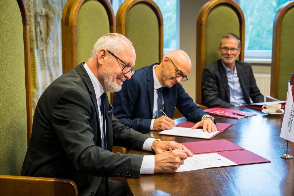 Publicitātes foto
