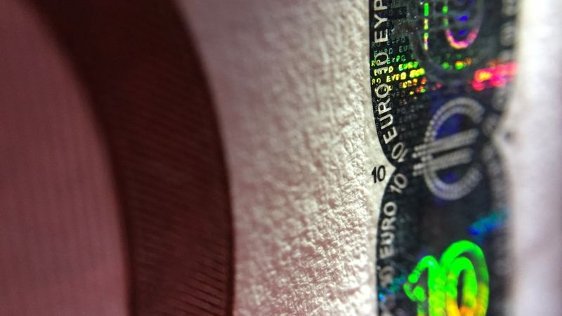 Panāk ukraiņu kapitāla "atsaldēšanu"