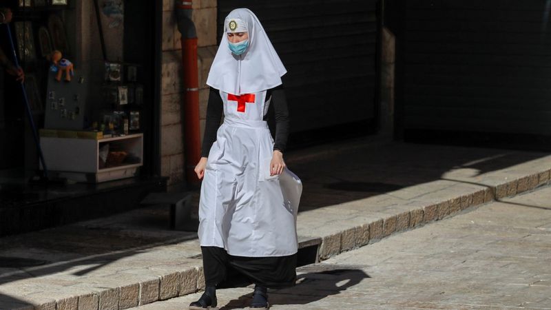 Izraēla ieviesīs 14 dienu karantīnu