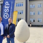 Gadiem nepabeigta ēka Iecavā iegūst otro dzīvi
