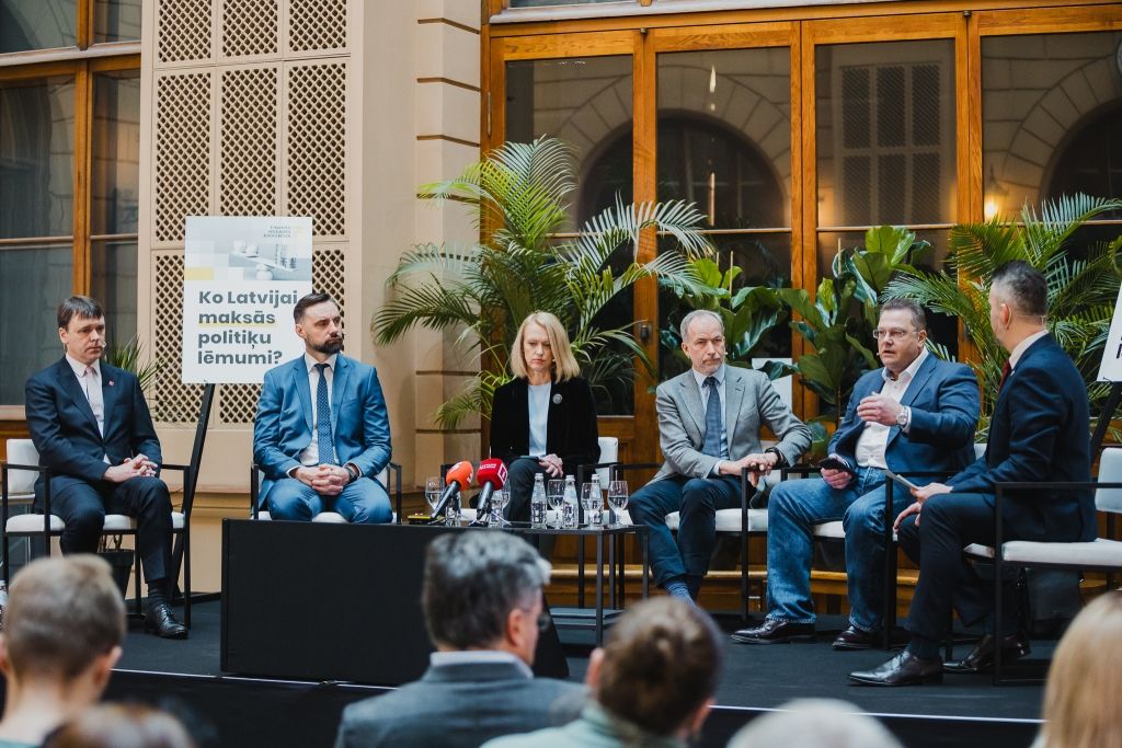Publicitātes foto