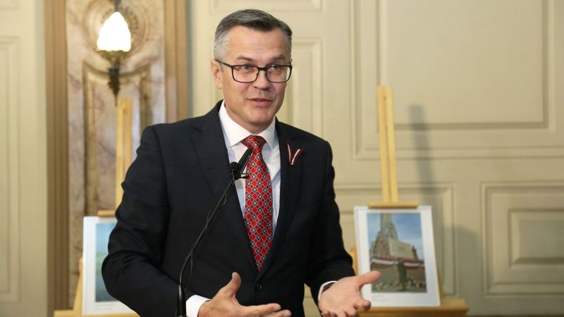 Latkovskis: Administratora slepkavība nekavējoties jāpārrunā Nacionālās drošības padomē