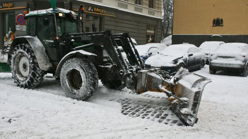 Sniega izvešanu no Rīgas zemnieki gatavi sākt jau piektdien