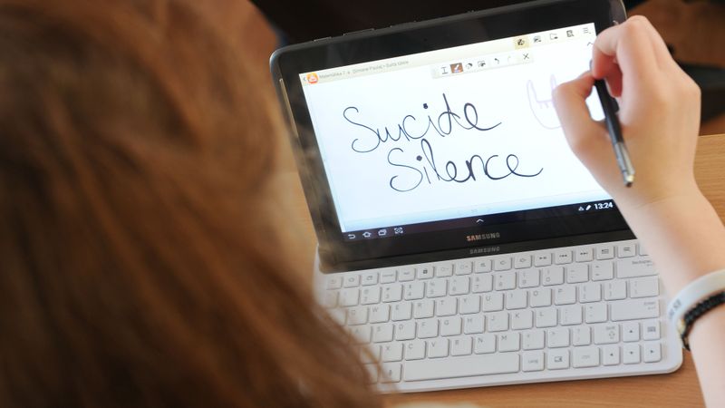 Ko domā skolā, kur jau gadu ir planšetdatoru klase?