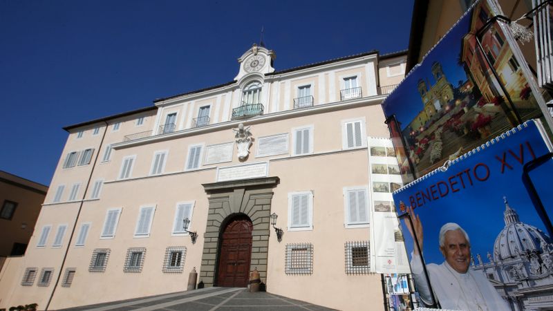Pāvesta vasaras rezidence