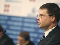 Premjers nosauc virzienus, kas nākamgad tiks «apcirpti»