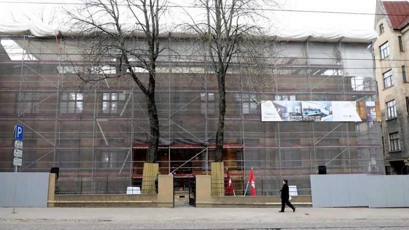 FOTO: Miera ielā top Roche Latvija birojs un inovāciju laboratorija