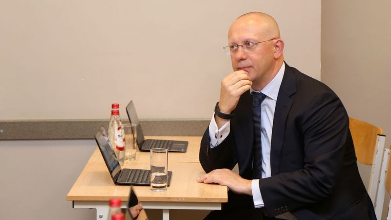 Papildināts - EM valsts sekretāra amatā plāno iecelt bijušo Microsoft Latvia vadītāju Eglīti