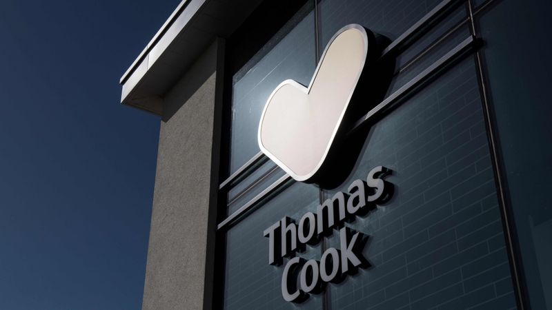 Thomas Cook konkurents iegādājas visus uzņēmuma Lielbritānijas birojus
