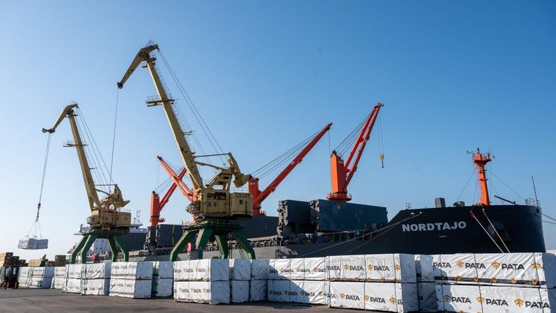 Tiražētie apgalvojumi par kokrūpnieku līgumiem neiztur faktu pārbaudi