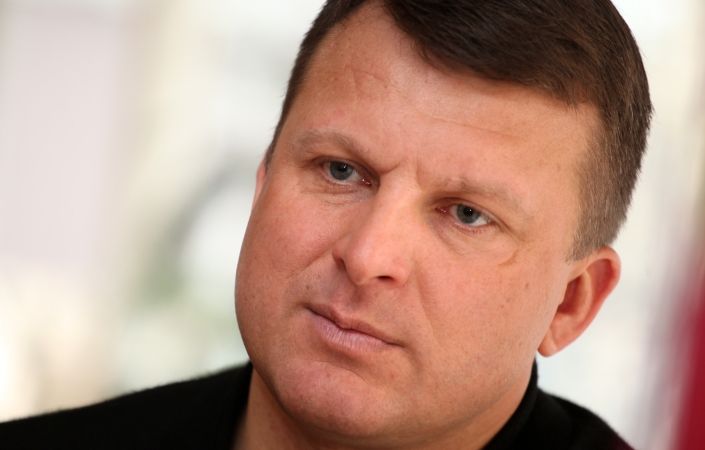 Šlesers Rīgā ieplānojis milzīgu viesnīcu