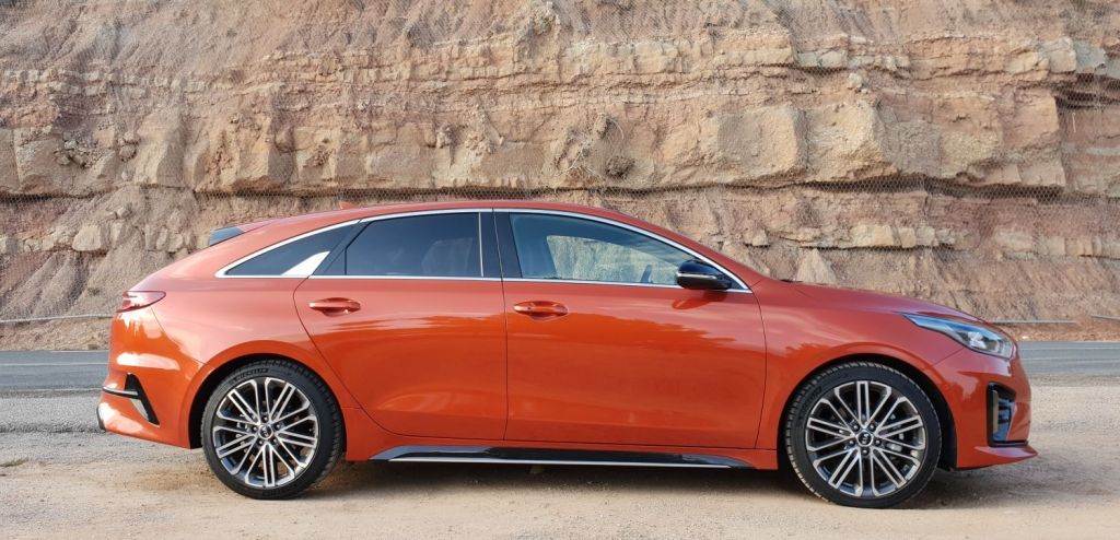 KIA Proceed jeb Porsche Panamera «pa lēto»