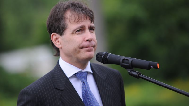 Magonis aizturēšanas laikā mēģinājis bēgt