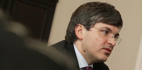 Dālderis izstāsies no TP un paliks kultūras ministra amatā