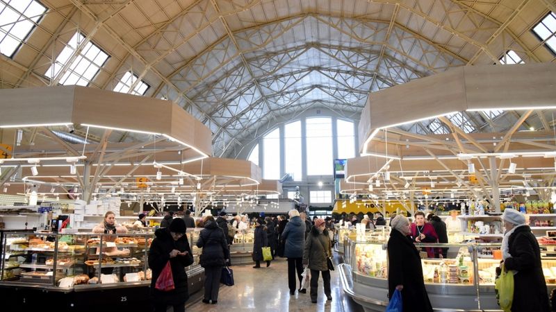FOTO: Atjaunots Rīgas Centrāltirgus Gastronomijas paviljons