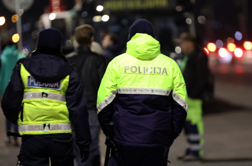 Par Covid-19 ierobežojumu neievērošanu varētu paredzēt kriminālatbildību