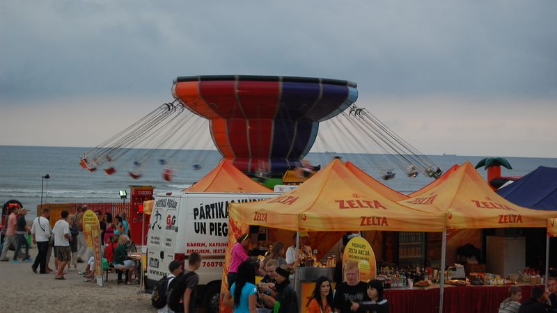 Tirgotājus neapmierina Baltic Beach Party apmeklētāju skaits