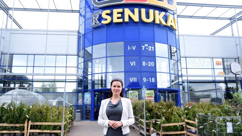 Tilts starp darbiniekiem un vadību