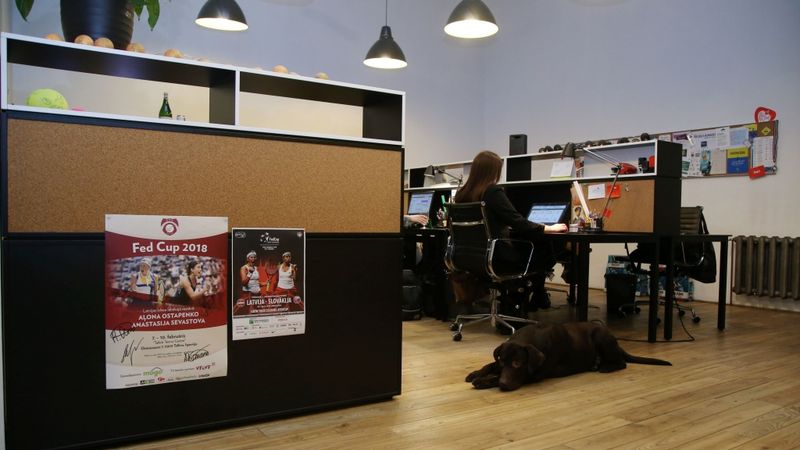 FOTO: DB viesojas sabiedrisko attiecību aģentūras Ogilvy birojā