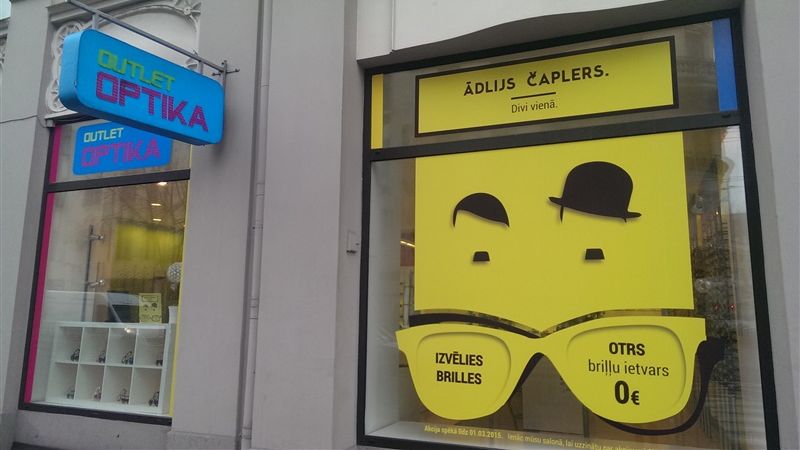 PTAC optikas salonu Outlet Optika reklāmā saskata nacisma slavināšanu; uzņēmums to noliedz