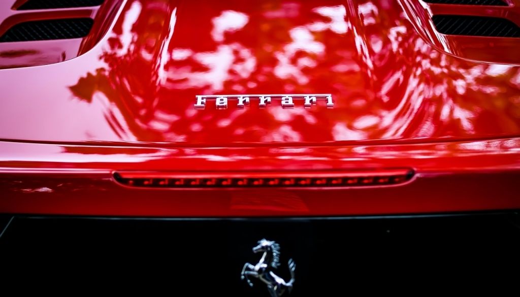 Ferrari prezentē pirmo pilnībā elektrisko automobili