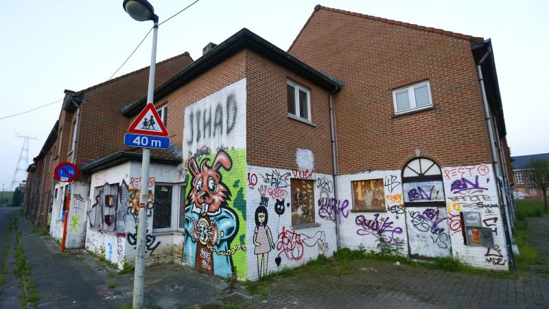 Beļģijas «spoku pilsēta» pret ostu: kurš uzvarēs?