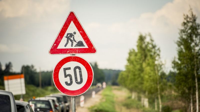 Latvijā remontdarbi notiek 23 valsts ceļu posmos
