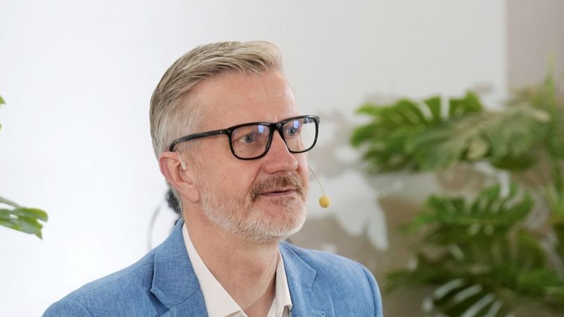 Jau nākamā gada budžetā papildu ietaupījumu varētu gūt no publisko iepirkumu reformas