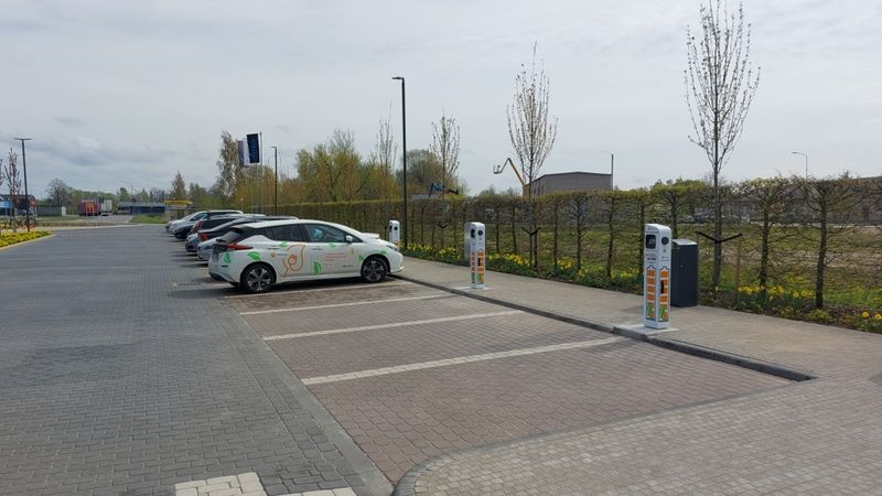 Ventspilī veido pirmo elektroauto uzlādes tīklu ārpus Rīgas