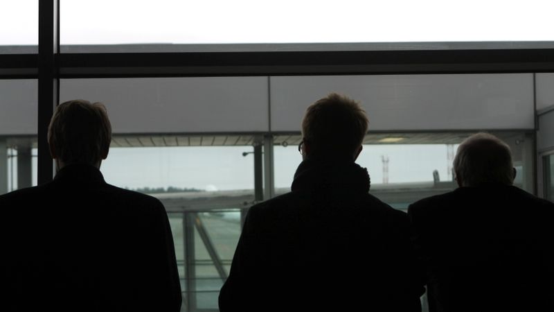 Ekonomiste: emigrācijas «slimība» tik nopietna, ka prasa ļoti stipras zāles