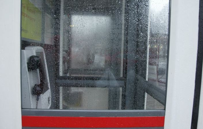 Taksofonus visaktīvāk izmanto stacijā un cietumos