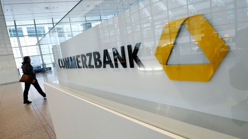 UniCredit saņem ECB atļauju iegādāties Commerzbank akcijas