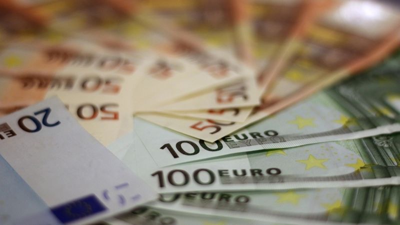 FDP: Finansējums aizsardzībai ir atrasts uz valsts parāda pieauguma rēķina