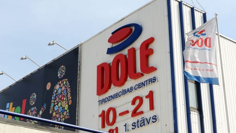 Jaunais īpašnieks ieķīlājis Tirdzniecības centrs Dole kapitāldaļas