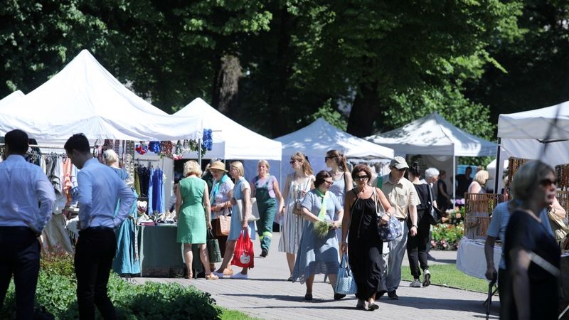 Sāksies izbraukuma vakcinācija pret Covid-19 gadatirgos