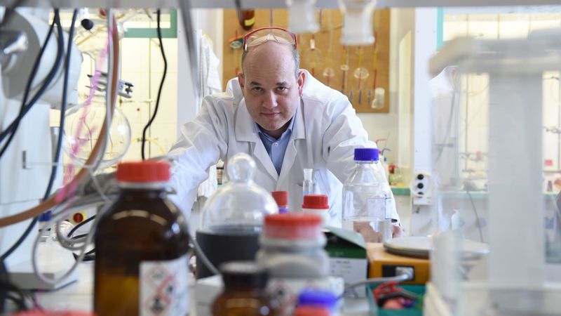 Aktīvi iesaistās antibiotiku izstrādē