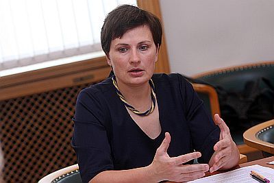 Viņķele: pensionāri nesaprot, ka saņem pašu nenopelnītu naudu