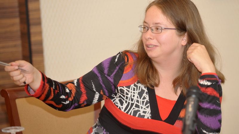 Kažoka: Paliekot amatā, Ušakovs pierāda, ka viņam ir kādi apsvērumi to darīt