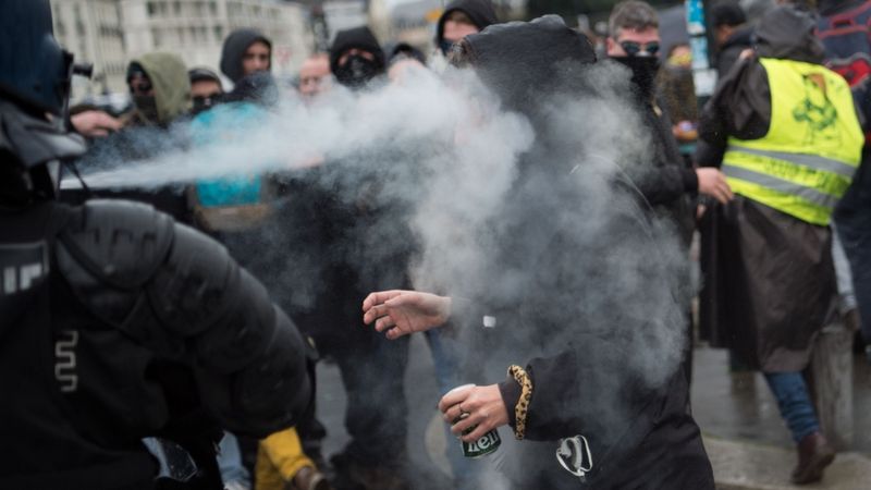 Parīzē sākas demonstrācija pret pensiju sistēmas reformu